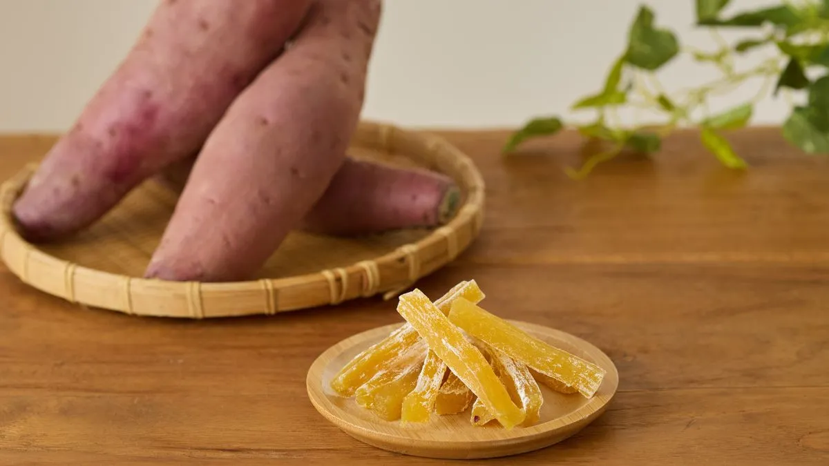 スプーン食べ練習に!食事マナーも自然と身につく【フードキャッチャー】新発売